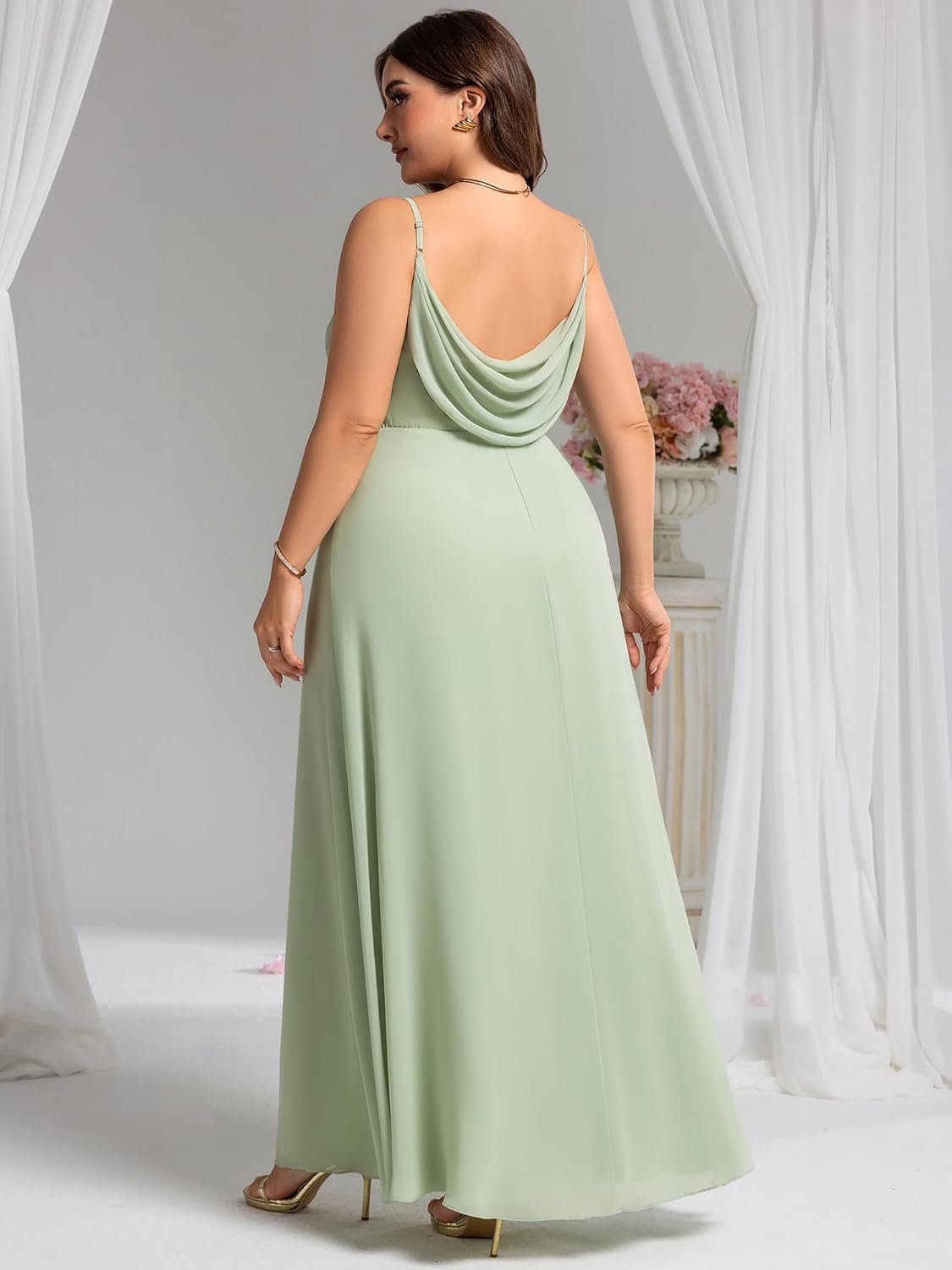 Ever-Pretty Women's Summer Chiffon Pleated Plus Size Bridesmaid Dresses Sleeveless Formal Gown with Spaghetti Straps
