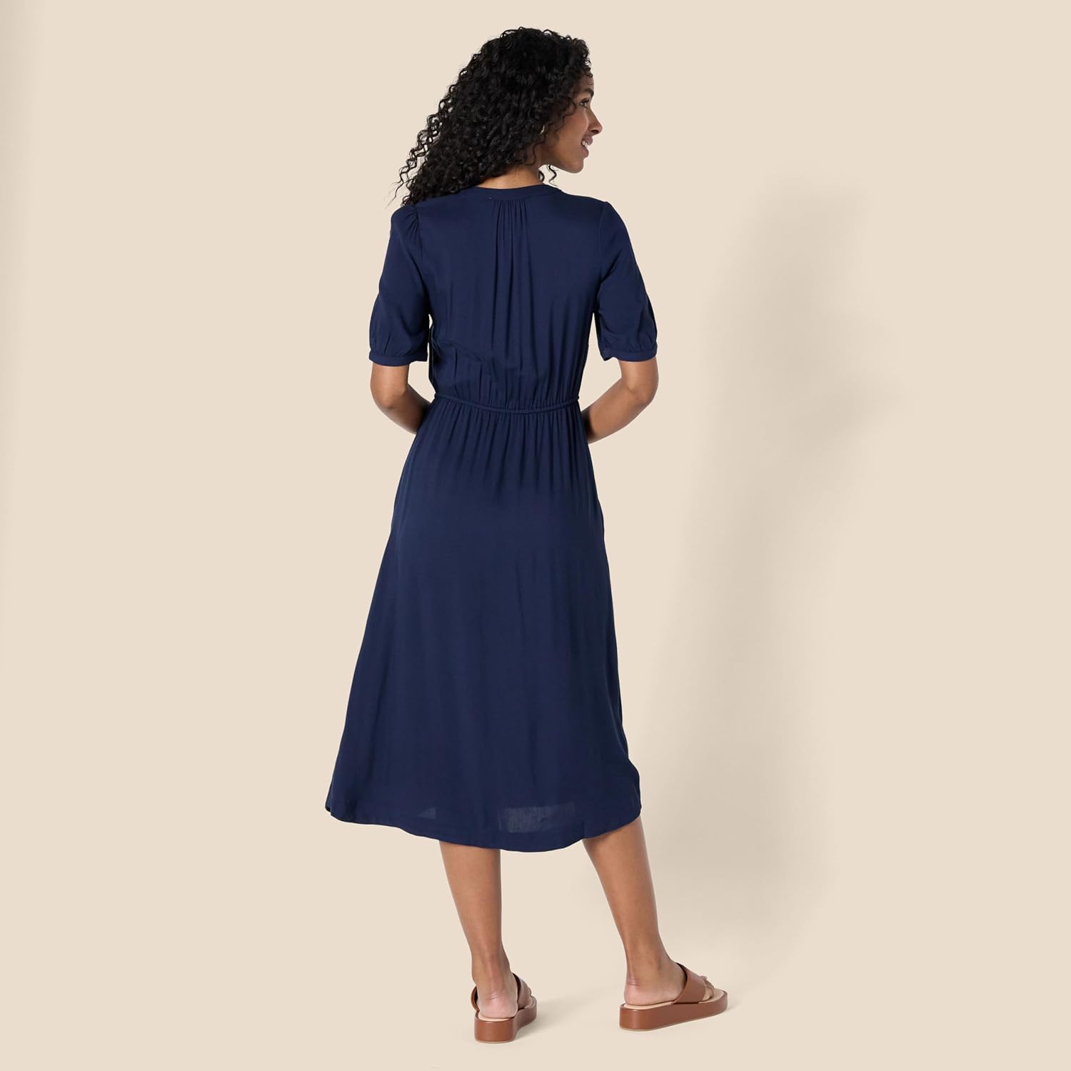 Amazon Essentials Women's Relaxed Fit Half-Sleeve Waisted Midi A-Line Dress
