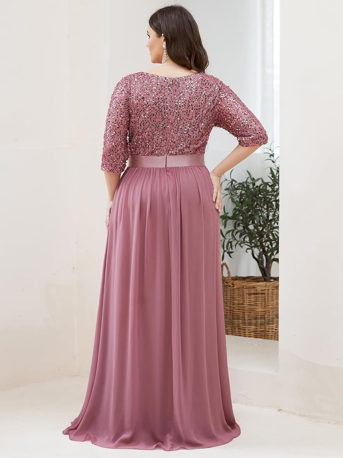 Ever-Pretty Women's Round Neck Maxi Dresses Sequin Plus Size Formal Dresses for Women 0683-PZ