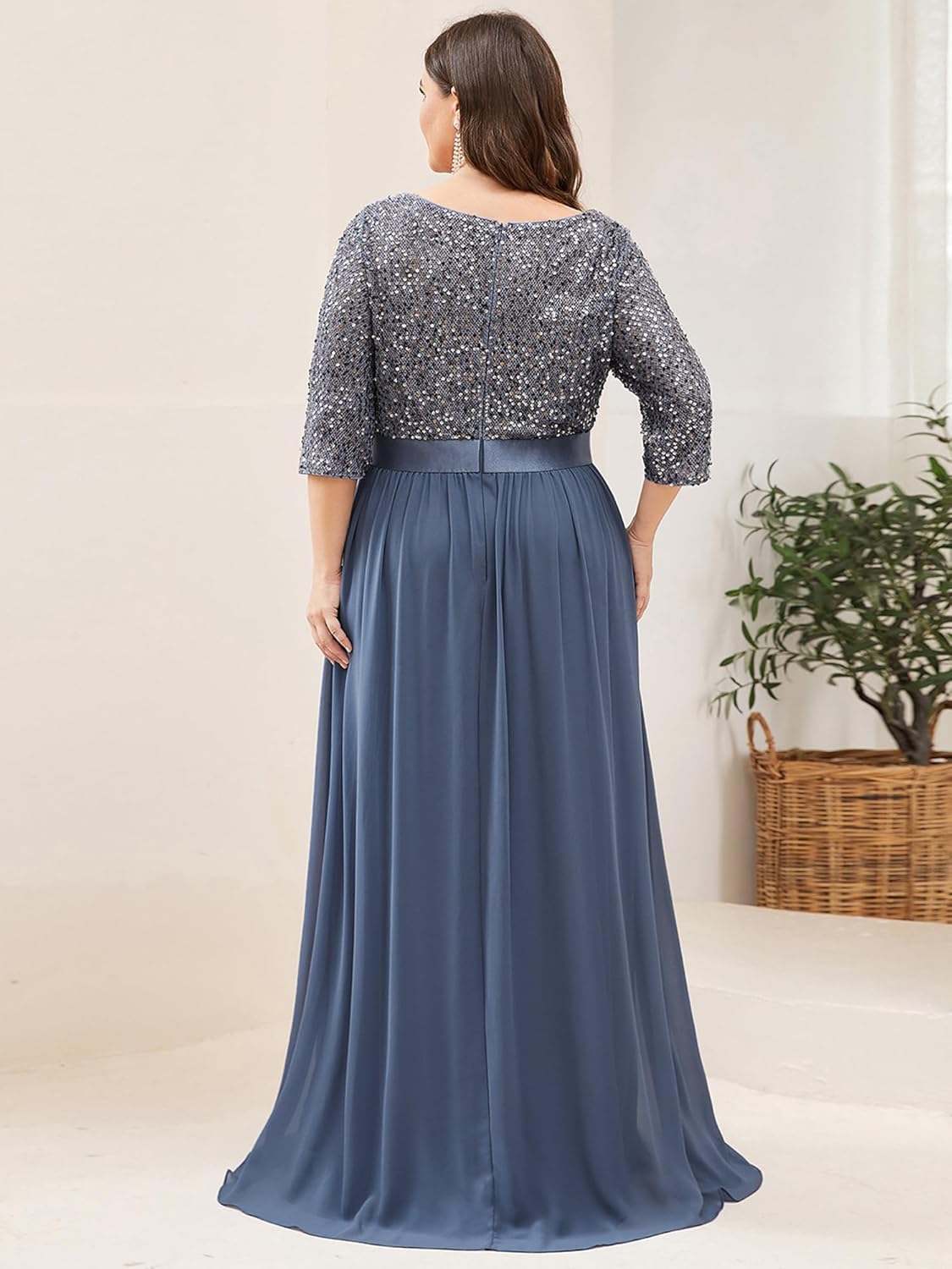 Ever-Pretty Women's Round Neck Maxi Dresses Sequin Plus Size Formal Dresses for Women 0683-PZ