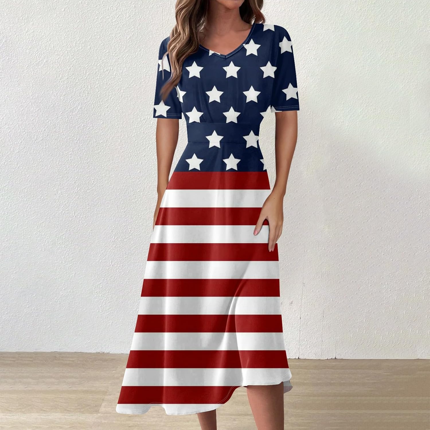 Women's Patriotic Star Print Midi Short Sleeve V-Neck Casual A-Line Dress for Summer Parties & Events