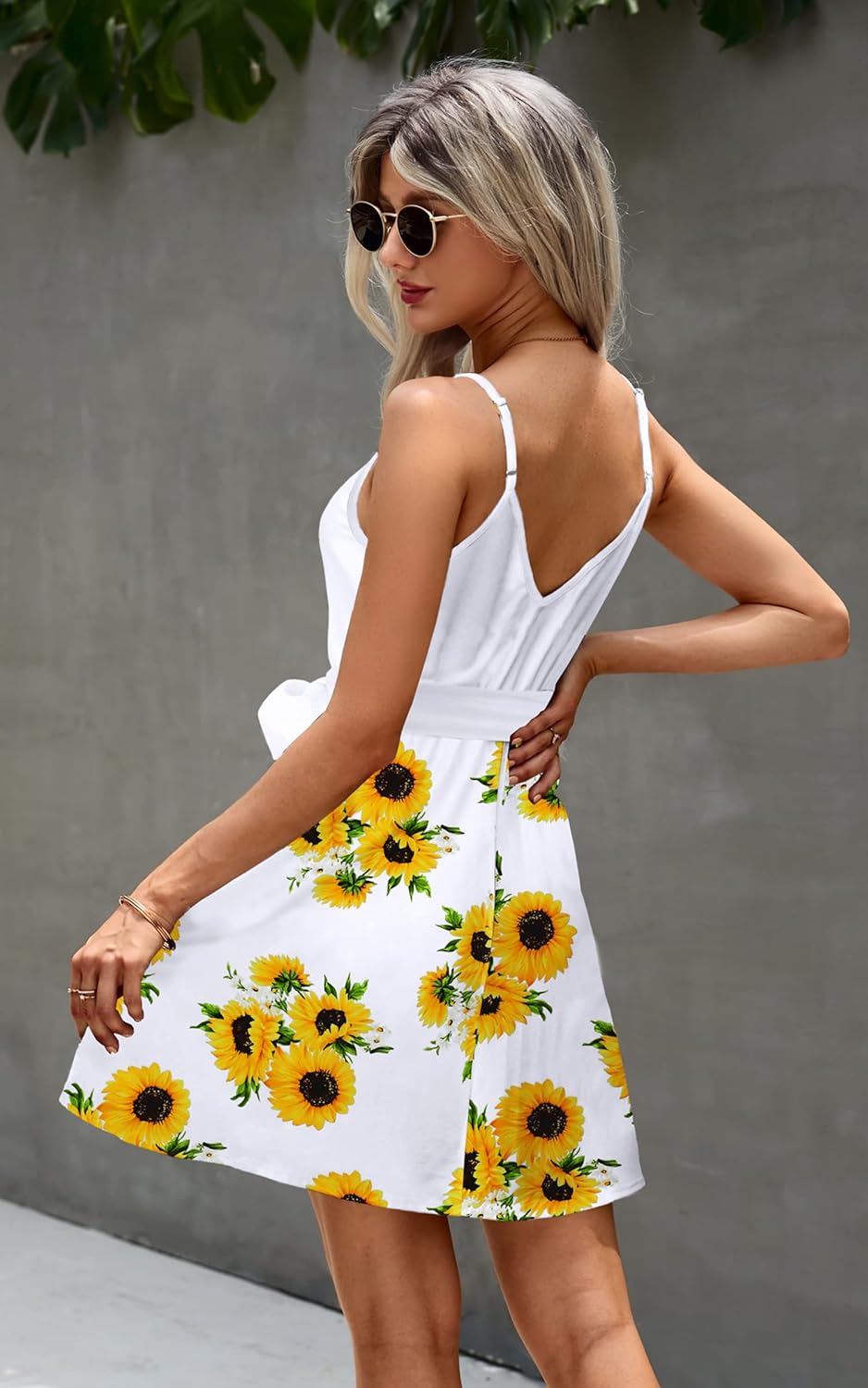 ECOWISH Summer Dresses for Women 2025 V-Neck Spaghetti Strap Bowknot Backless Sleeveless Lace Mini Swing Skater Dress