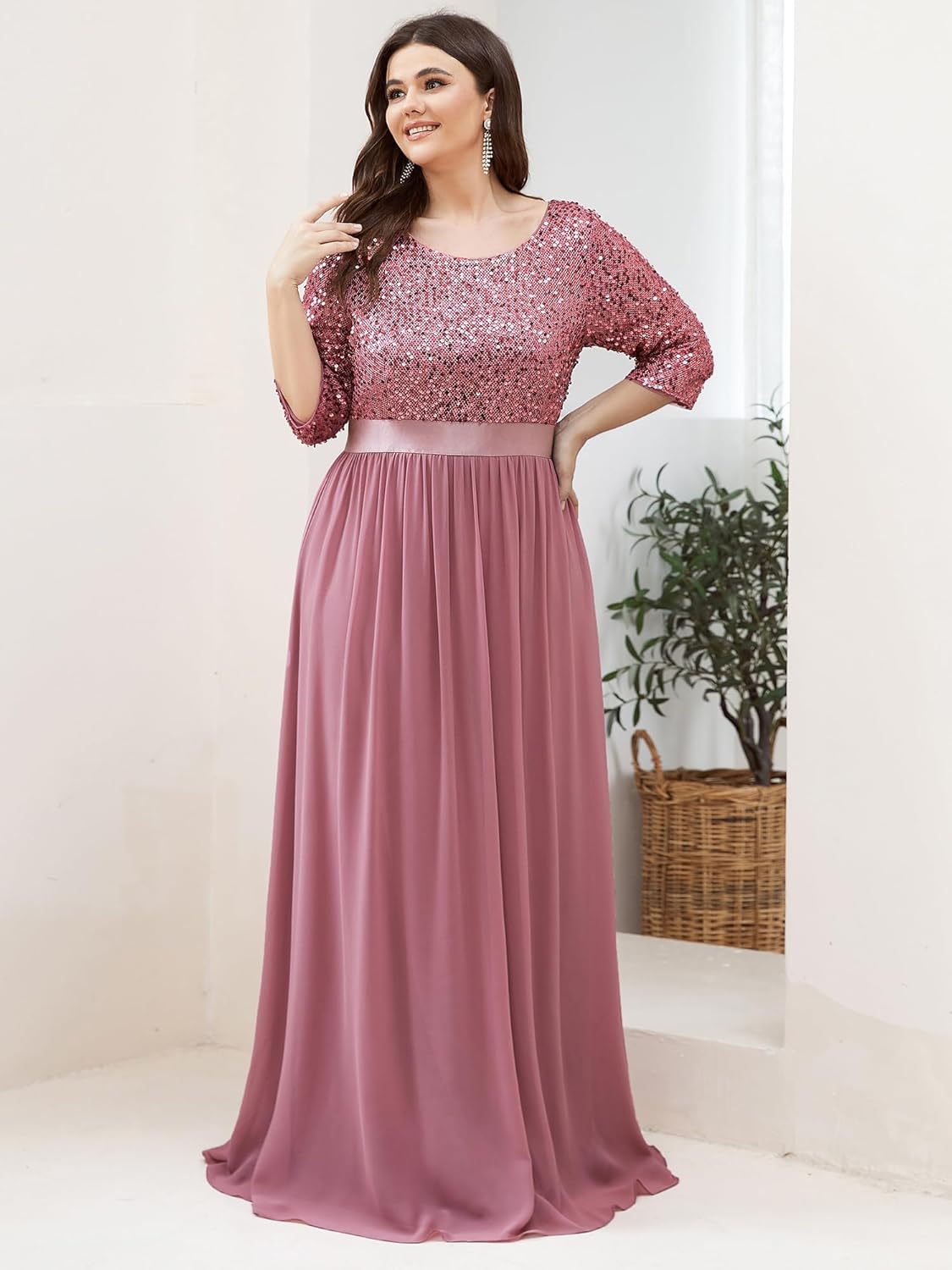Ever-Pretty Women's Round Neck Maxi Dresses Sequin Plus Size Formal Dresses for Women 0683-PZ