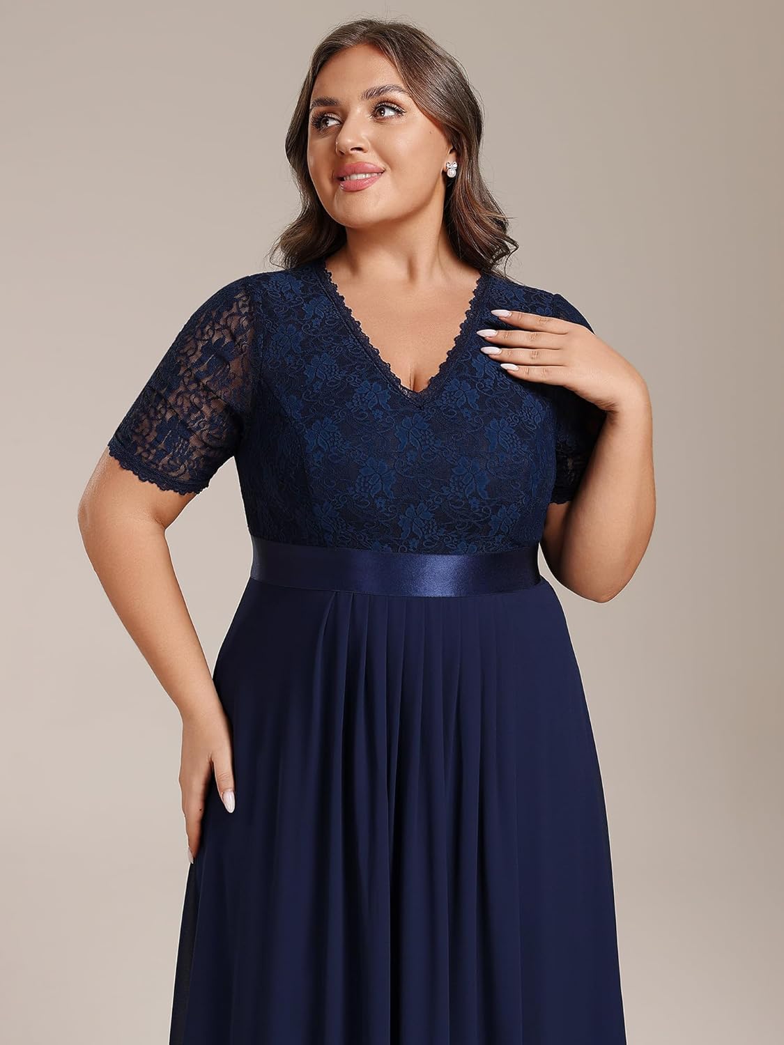 Ever-Pretty Women's V Neck Pleated A Line Lace Chiffon Half Sleeves Midi Plus Size Cocktail Wedding Guest Dresses