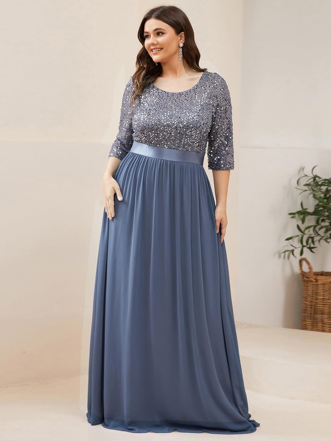 Ever-Pretty Women's Round Neck Maxi Dresses Sequin Plus Size Formal Dresses for Women 0683-PZ