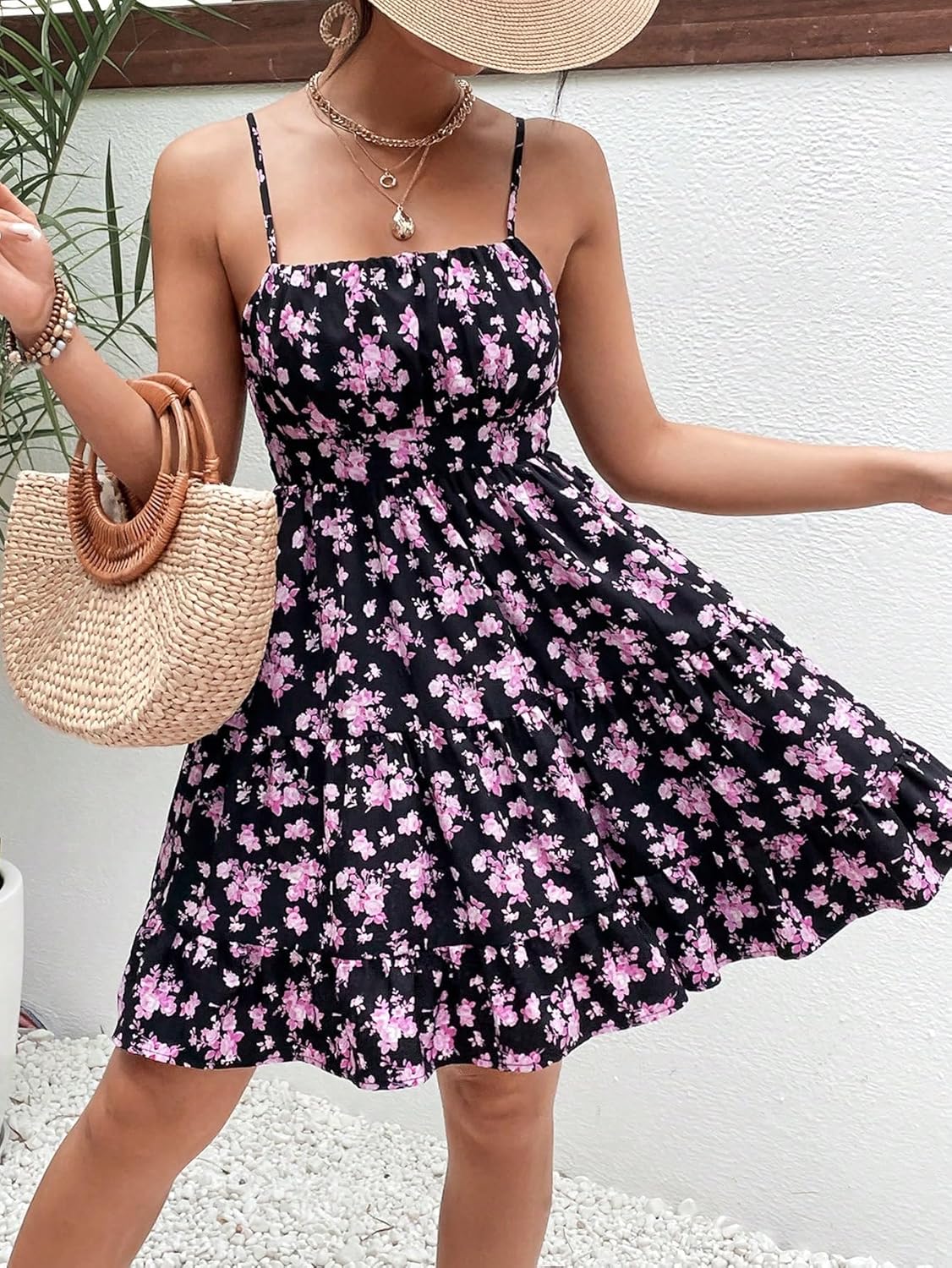 Verdusa Women's Floral Print Ruched Sleeveless Ruffle Hem A Line Swing Cami Dress